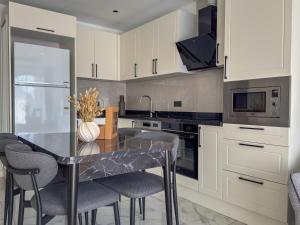 Qoople Elite 1 Elize Apartments