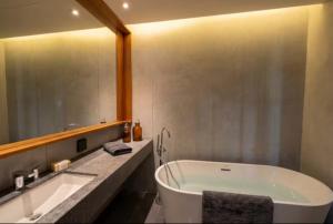 Pattaya Relaxing Pool Villa