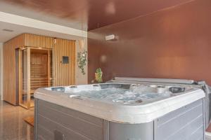 Alma Vista Villa in Goriška Brda – Pool & Spa