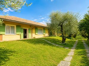 Villa Sweet Flower - with Private Pool and Garden