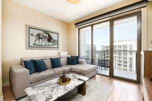 BW Exclusive Residence with Free Garage