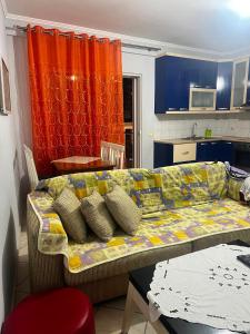 Kings Apartment