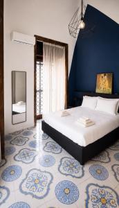 Toledo Maiolica House
