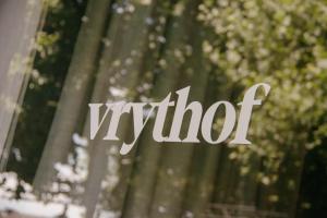 Hotel Vrythof - just a room - digital key by email or SMS