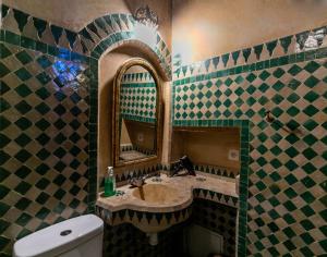 Dar Ras Jnan -luxury stay - rooftop