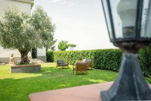 Villa Castelli Romani con Piscina & Giardino Privato, 8 Ospiti