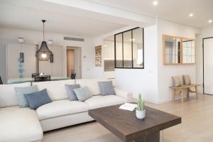 ApartUP Patacona Grand Terrace Duplex
