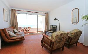 A06 - Seaview 1 Bed Apartment