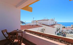A06 - Seaview 1 Bed Apartment