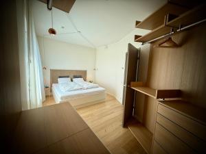 Luxury Sea View Apartment with Panoramic Terrace