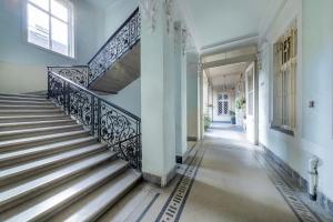 Bouillon apartment-city heartbeat near to Danube