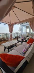 Luxurious 3-Bedroom Apartment in Heart of Tunis