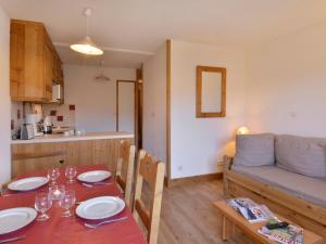 Appartement confort rénové 5 pers au pied des pistes avec WIFI et animaux admis - FR-1-181-2085