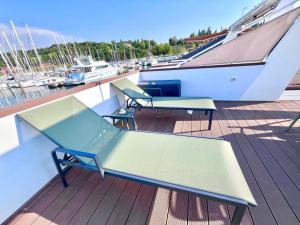 Bamboo Floating House Portorož