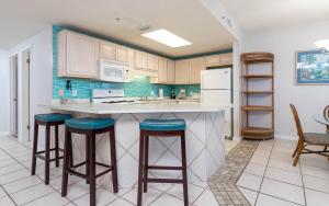Phoenix X 913 condo