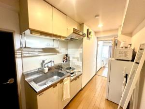 Kanamecho 402 6 mins from station Direct to Ikebukuro, Shinjuku, Shibuya