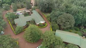 BONA FIDE TANZANIAN DREAMS Karatu Lutheran Hotel