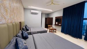 FabHotels Royal Haven