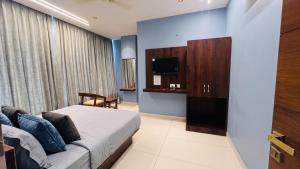 FabHotels Royal Haven