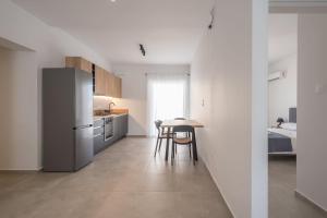 Modern 2 Bedroom Apartment Near Athens Center