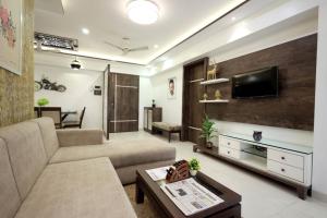 Embassy Suite 2 Bedroom Apartment Near BKC & Guru Nanak Hospital Bandra East