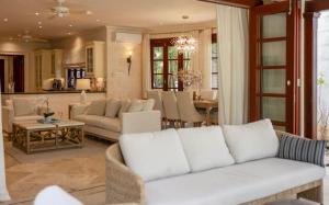 Claridges 5 - 3bd by ZenBreak
