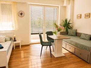 TRIO apartment