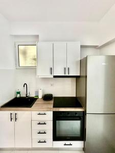 Seafront Residences Loutra Elenis
