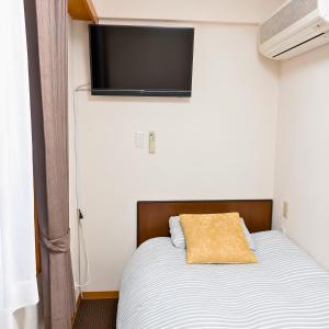 502 Orange Tsutenkaku 2min walk Ebisucho station 2min Kansai airport 50min