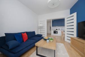 Browary Warszawskie Apartment with Air Conditioning and Parking by Noclegi Renters