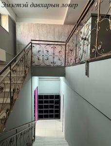 Hi Zuun hostel