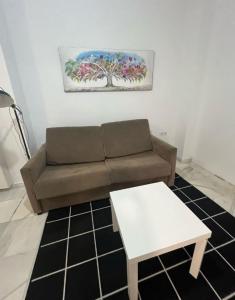 Enjoy Malaga Apartment with Terrace for 4 by turivida