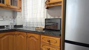 Bright 4-Bedroom Apartment Close to Alicante
