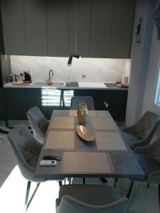 Alexandro Apartment