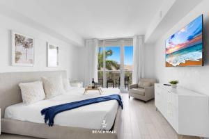 Resort Living 2BR - Intracoastal View