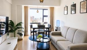Halo House Waiyaki Way Duplex with Highway Views