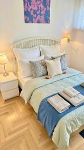 Downtown Madonna Residency - 3 rooms, AC, Garage, Balcony