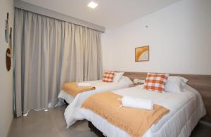 Spacious Unit with Gym Pool and Great Location