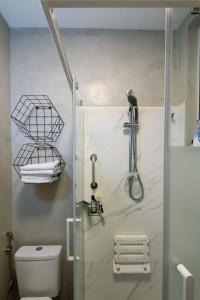 Loft entre Copacabana e Ipanema em frente ao metrô