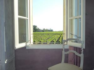 B&B / Chambres d'hotes Le Clos des Rosiers : Chambre Double ou Lits Jumeaux - Vue sur Jardin