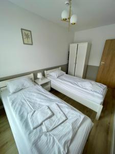 Przy Basenie - jacuzzi, sauny, sala zabaw, do plaży 400m płaskie dojście