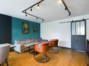 City Chic Apartment - Comfortable apartment #3 rooms #2 bathrooms #free parking #self check-in