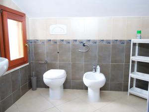 Appartamento a Cabras con due camere da letto e parcheggio privato