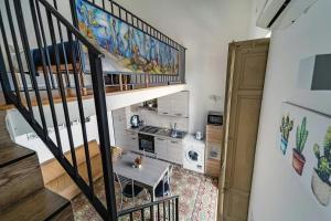 Charming House with Sea View in Palermo