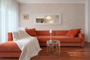 Stylish Milan Retreat at Pop Apartment Portaluppi