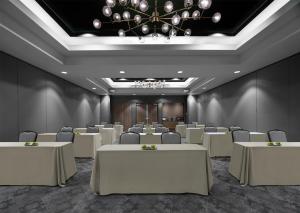 Hilton Garden Inn Toronto Airport