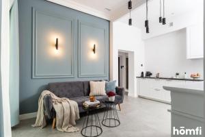 Aura Jacuzzi Suite - homfi Collection