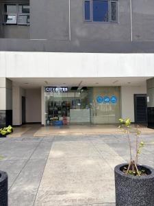Family-Friendly 1BR Near NAIA & MOA