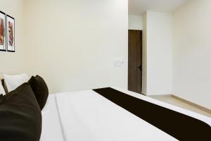 Hotel O A K Residency