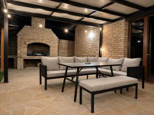 Villa Royalstone